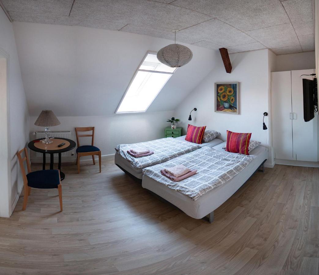 Louiselund Bed & Breakfast 哈泽斯莱乌 外观 照片